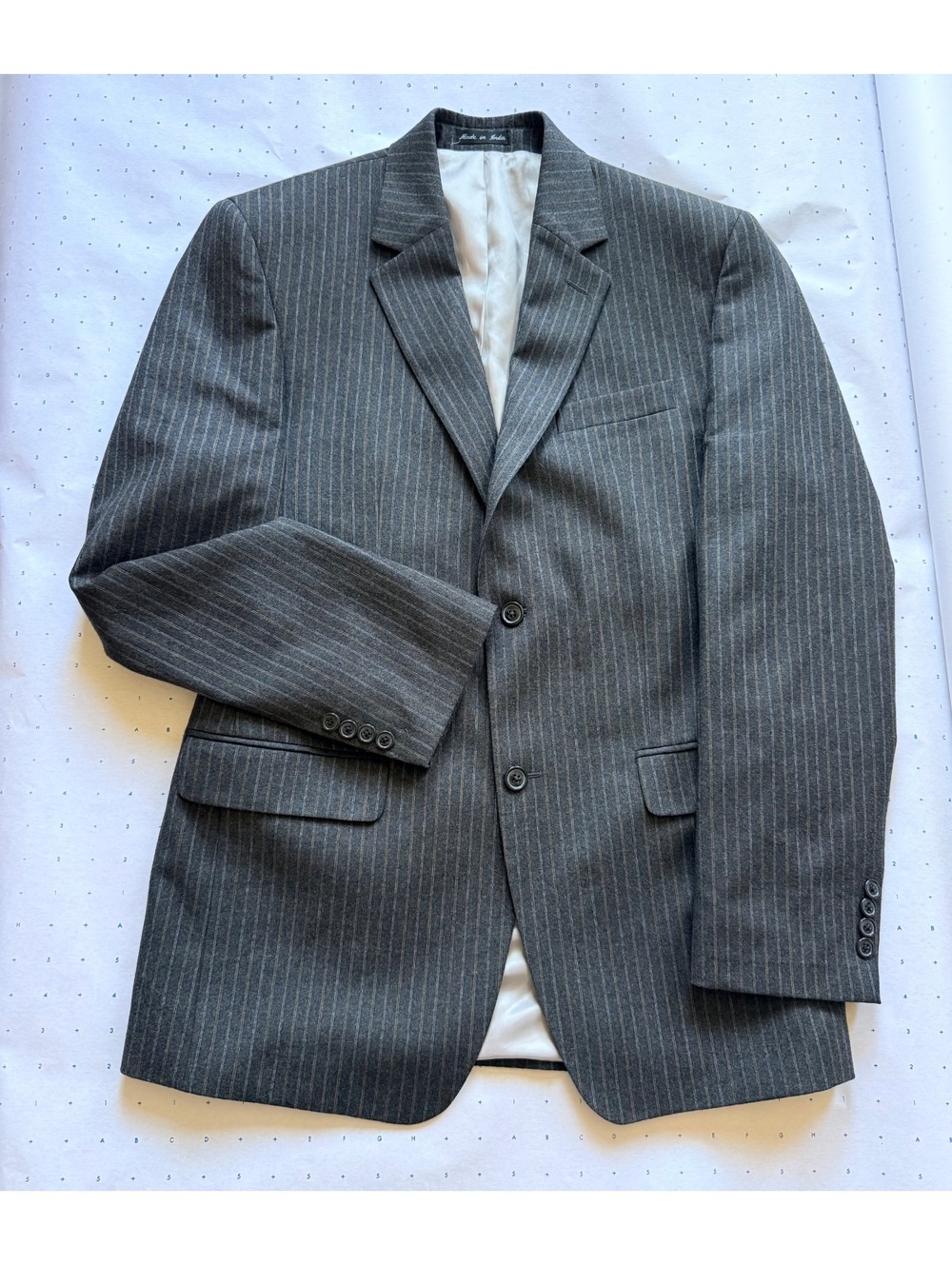 Michael Kors 38R Gray Pinstripe 100% Wool Blazer Sport Coat